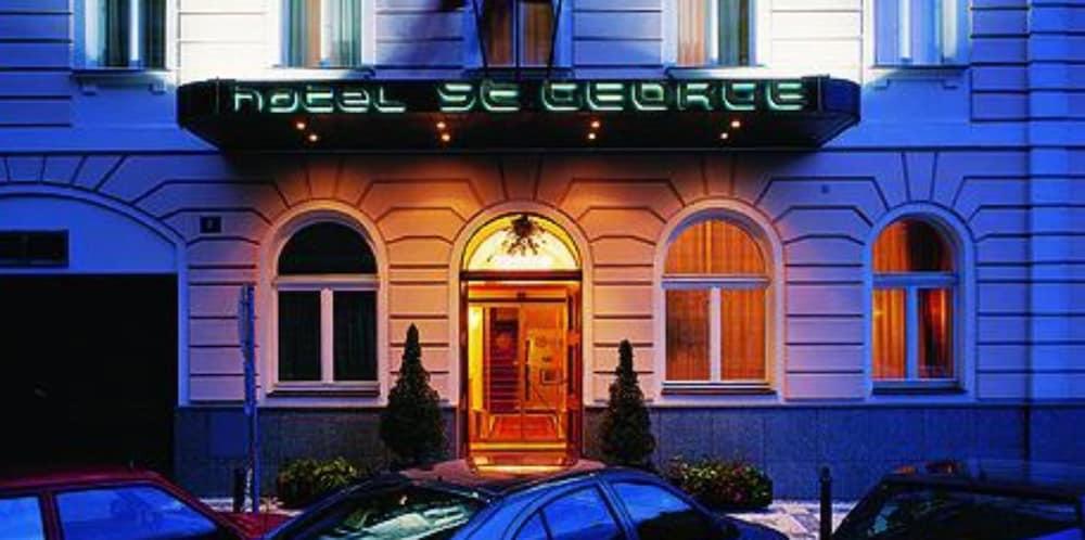 Hotel St George - Czech Leading Hotels Praga Esterno foto