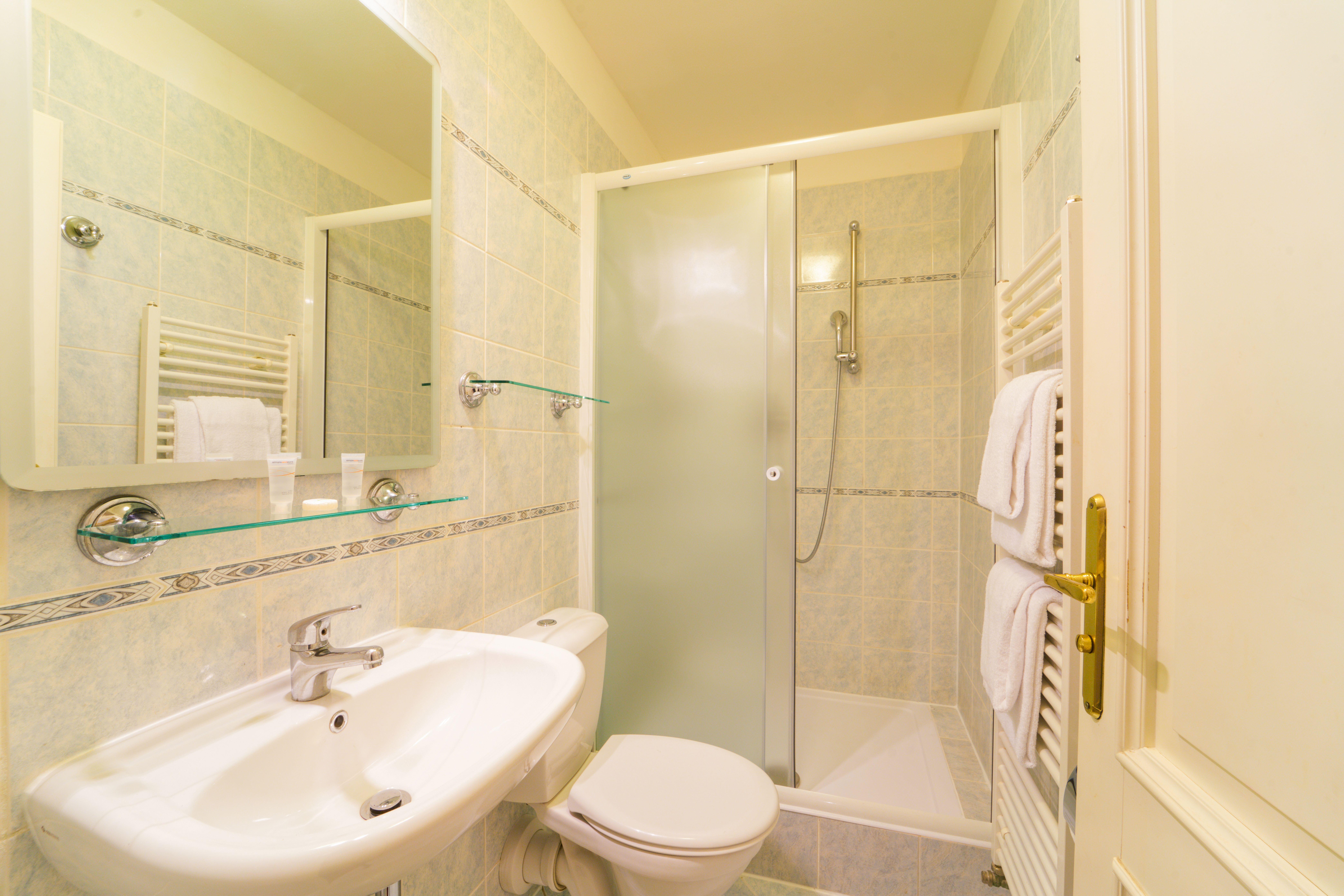 Hotel St George - Czech Leading Hotels Praga Esterno foto